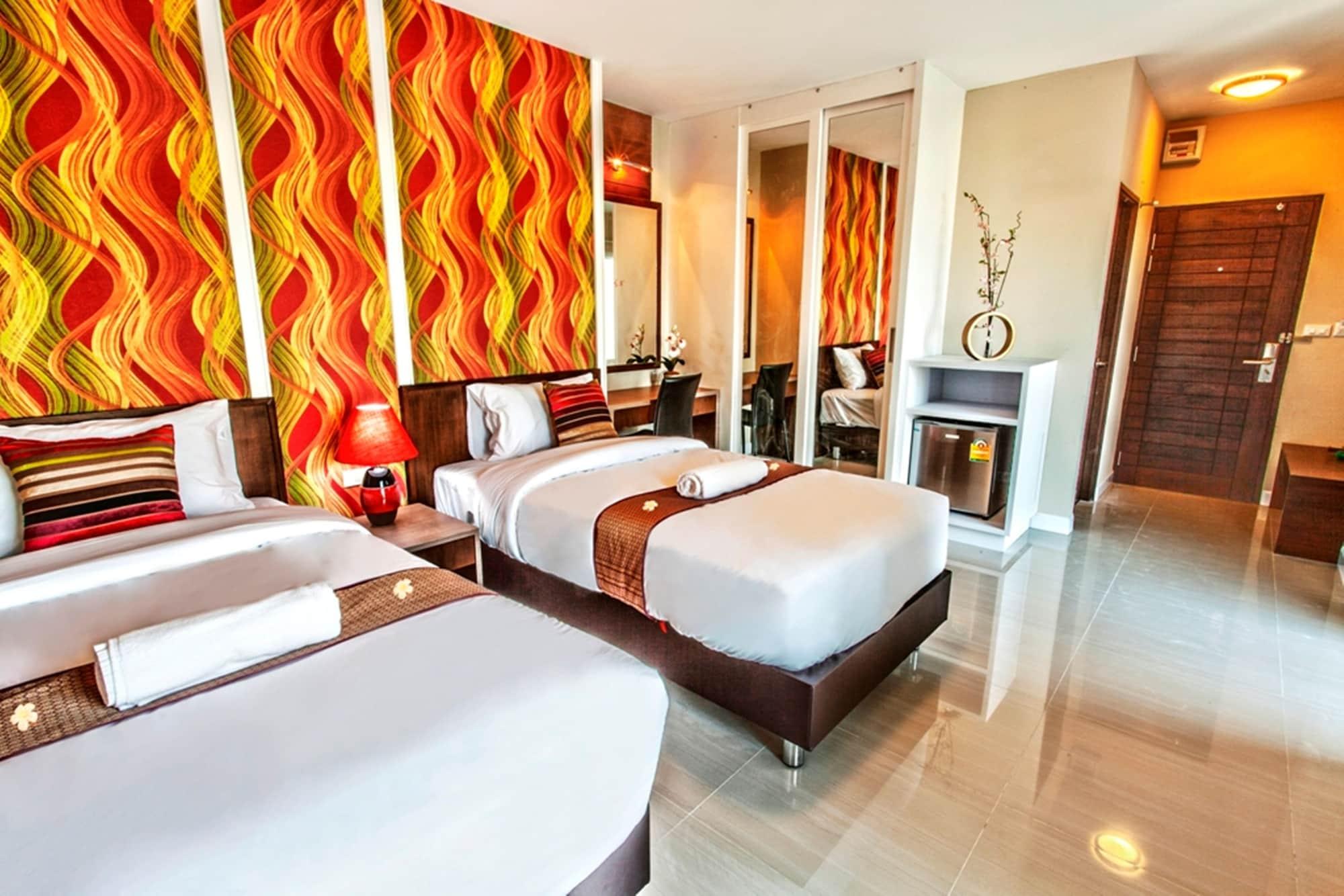The Aim Sathorn Hotel Banguecoque Exterior foto