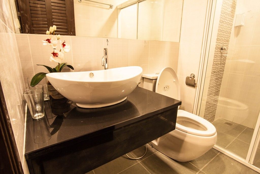 The Aim Sathorn Hotel Banguecoque Exterior foto