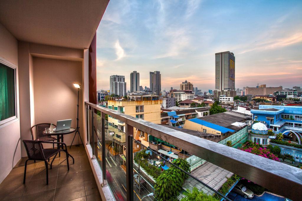 The Aim Sathorn Hotel Banguecoque Exterior foto